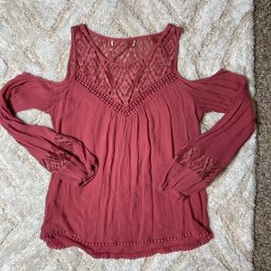 Cold Shoulder Mauve Top